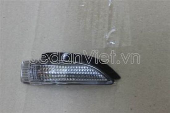 Picture of Đèn xin an trên gương phải-8173052100