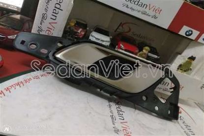 Picture of Tay mở cửa trong trước trái-EB3B22601